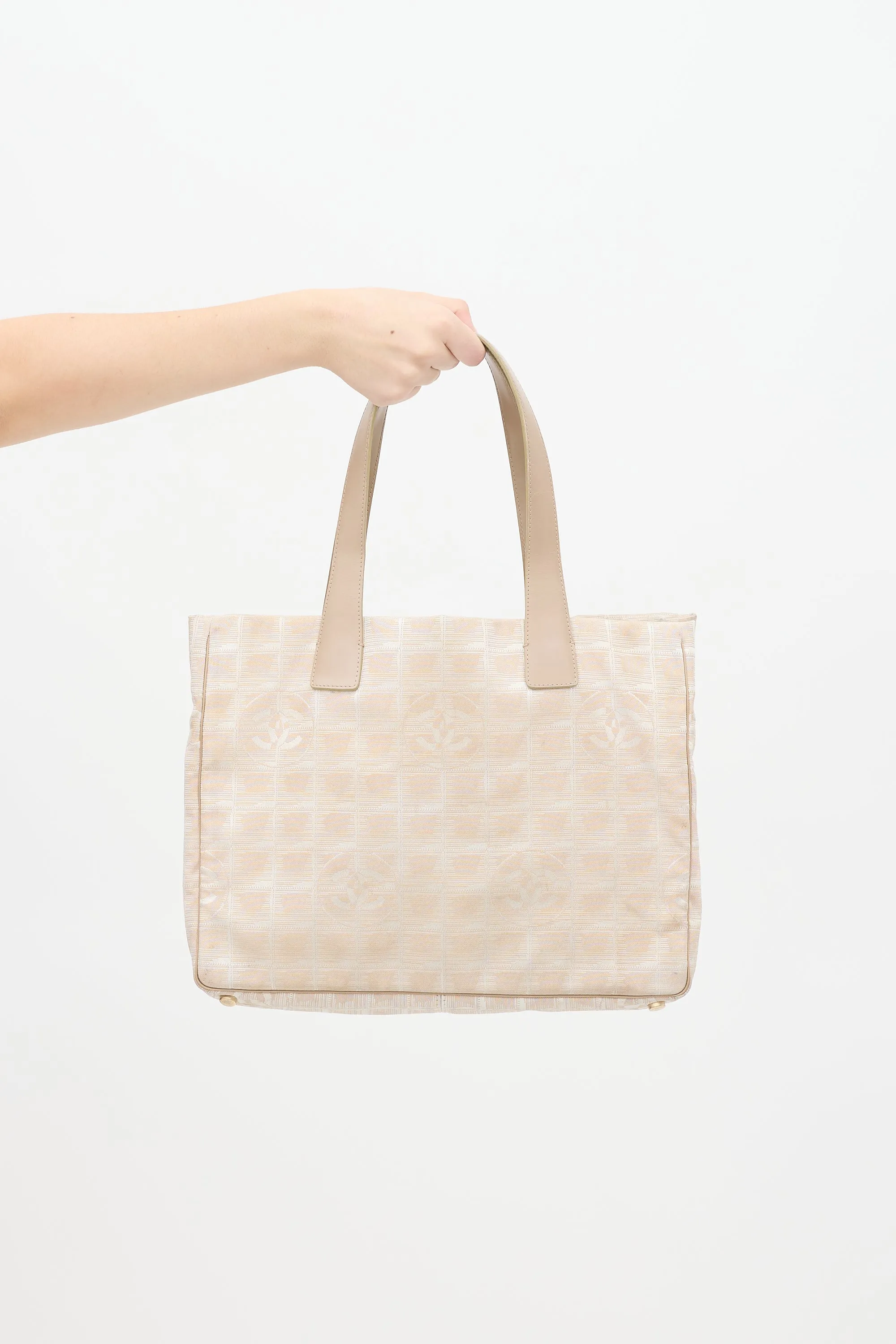 2004 Beige Travel Ligne Tote Bag