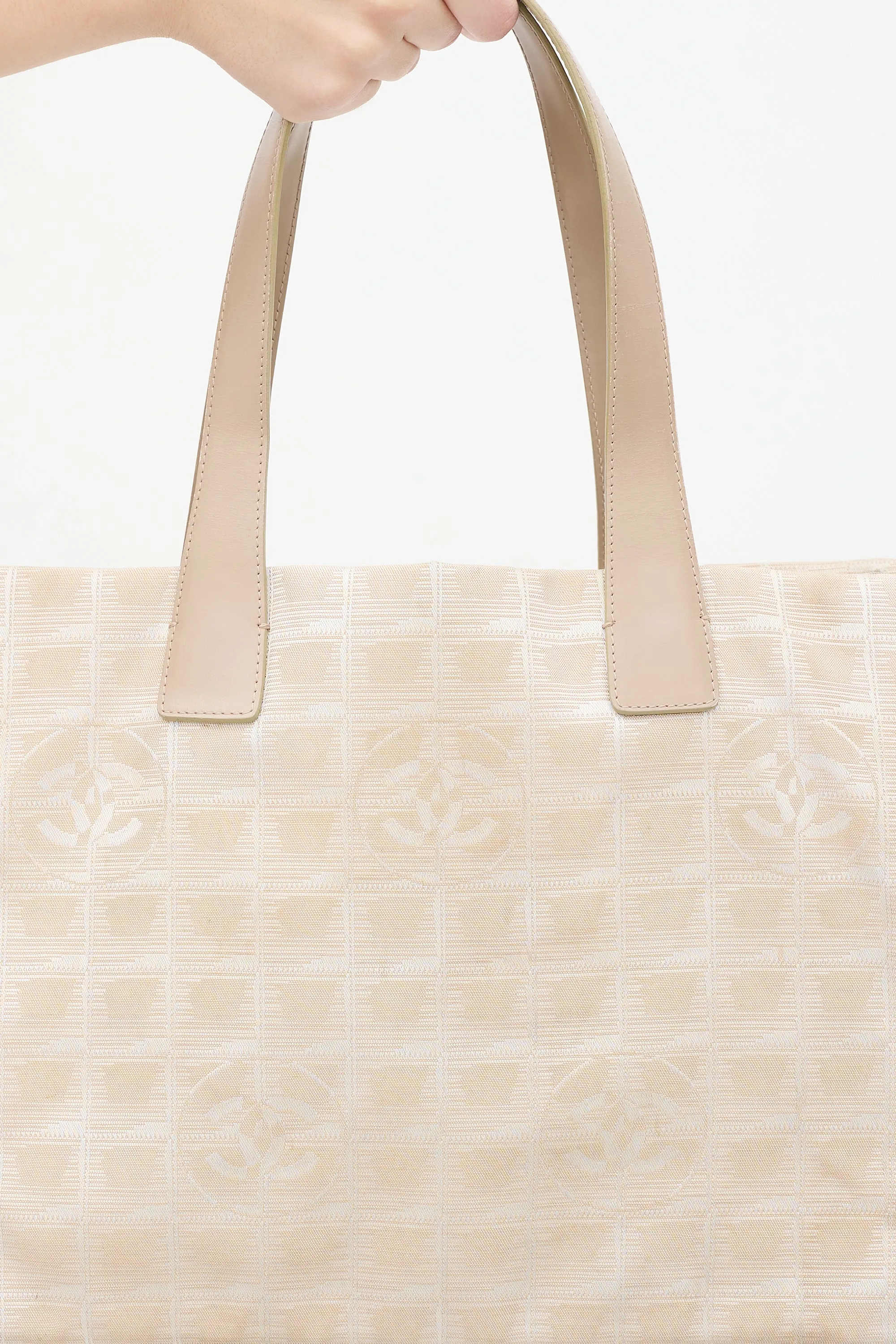2004 Beige Travel Ligne Tote Bag