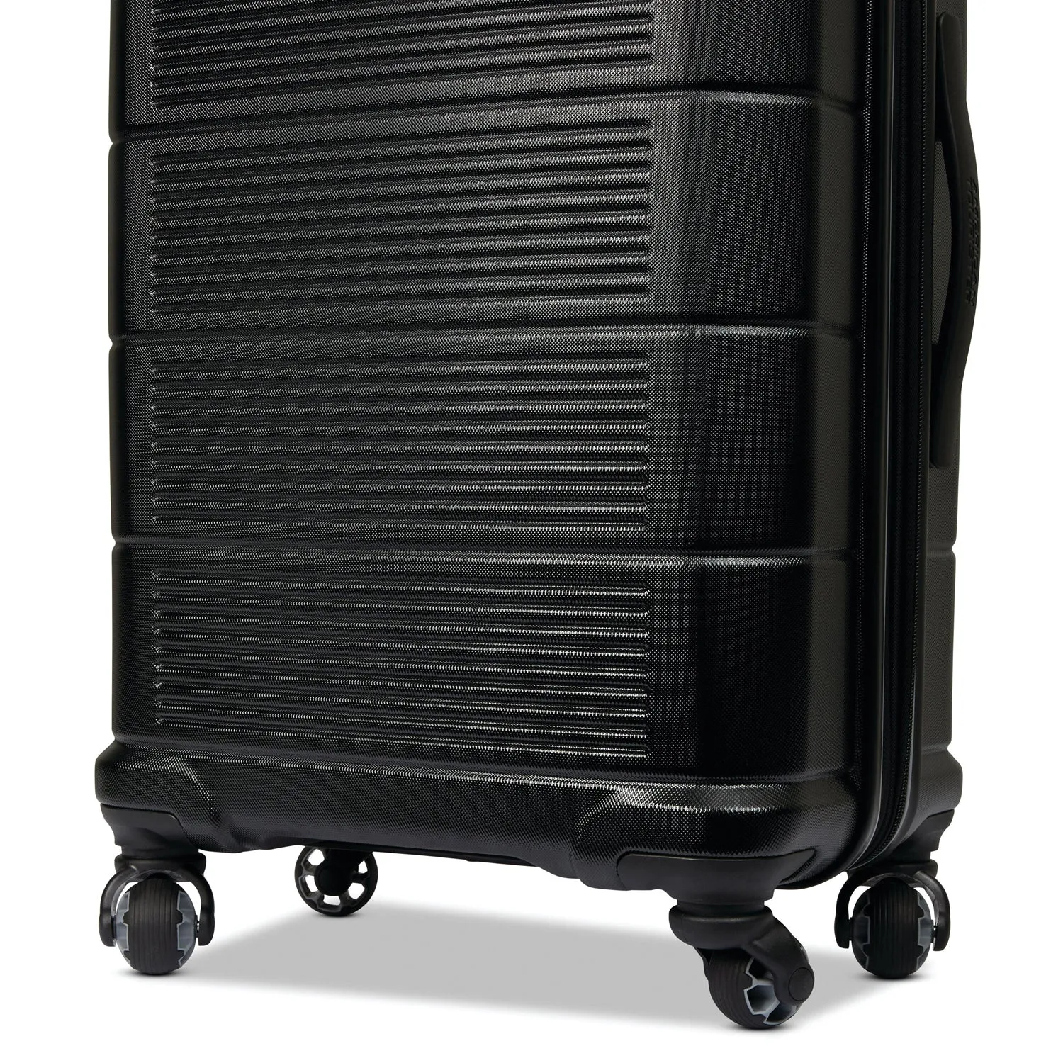 American Tourister Stratum 2.0 20" Spinner Carry-on