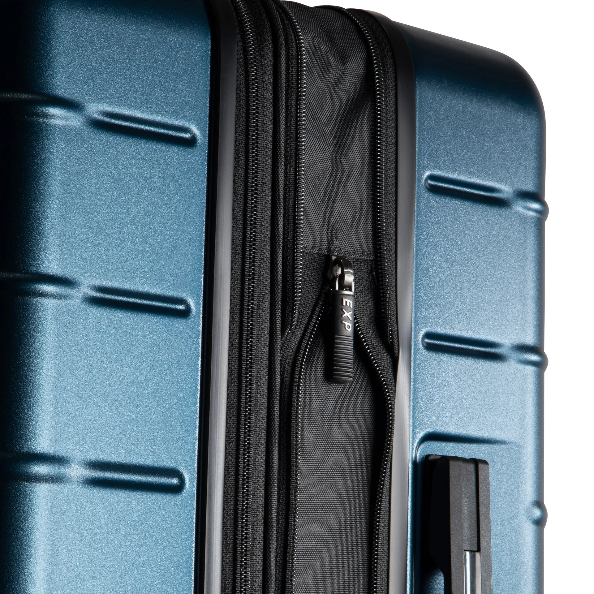 Cambria Medium Check-In Expandable Spinner - Blue