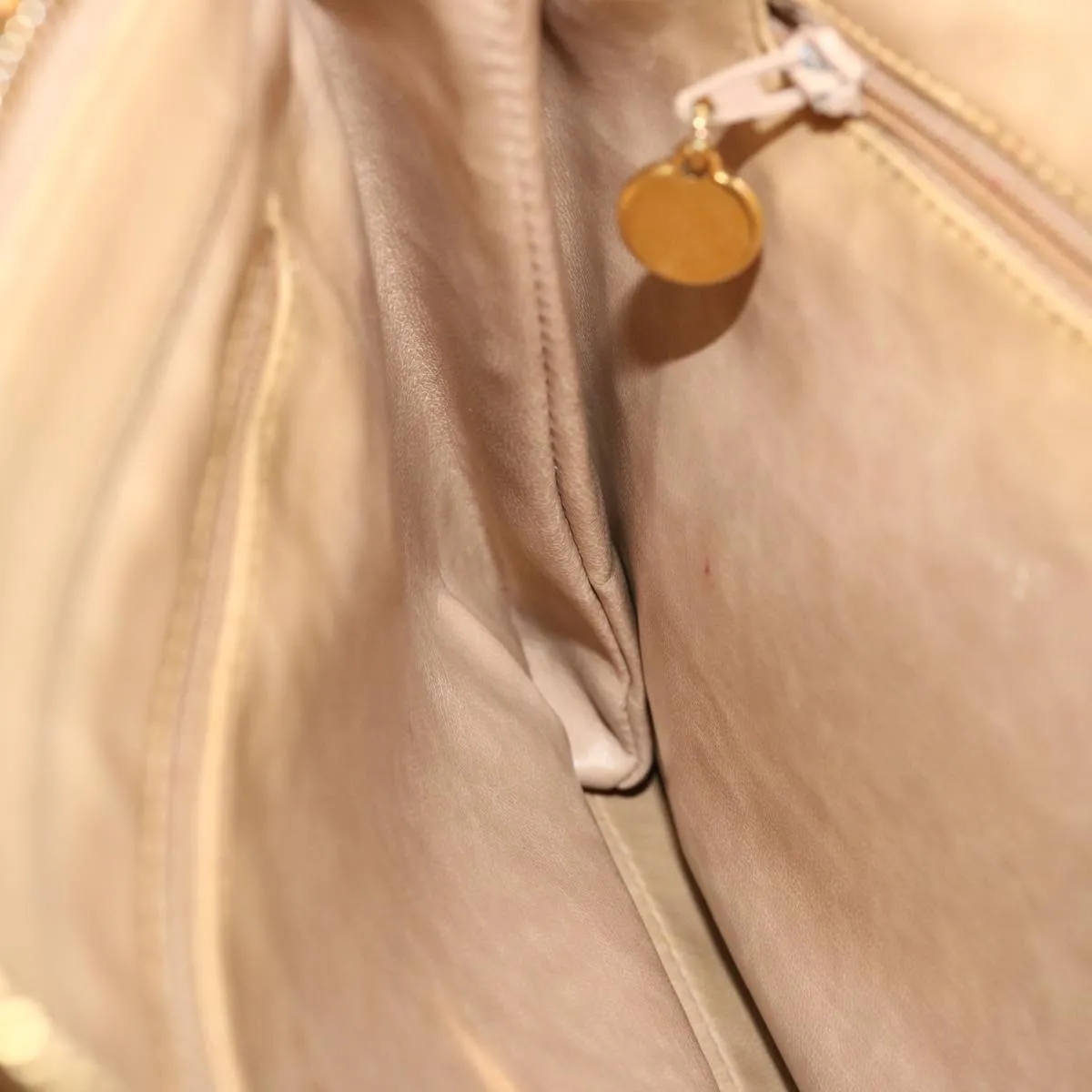 CHANEL Chain Tote Bag Leather Beige CC Auth 69975A