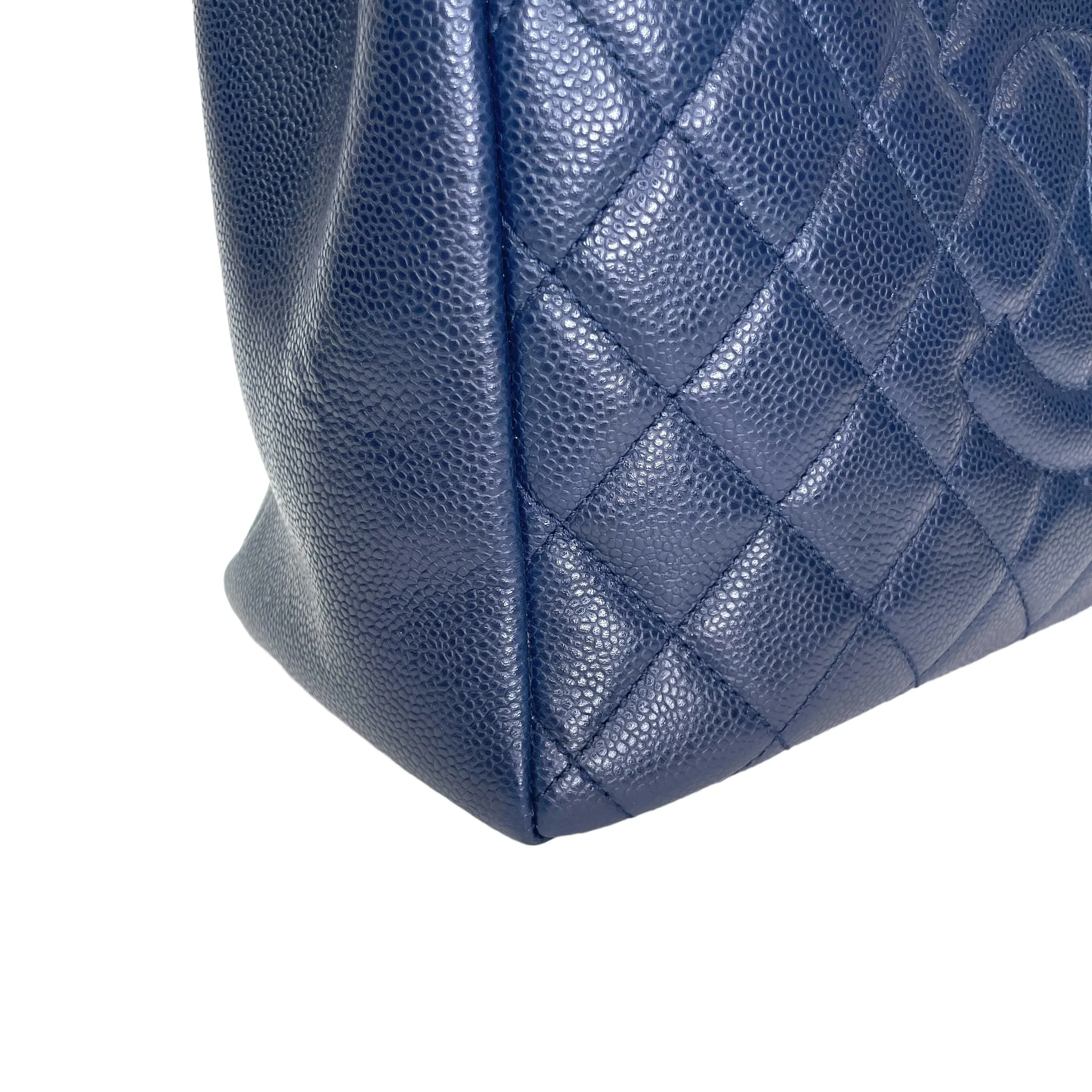 GST Medium Blue Tote Bag in Caviar Leather, Gold hardware