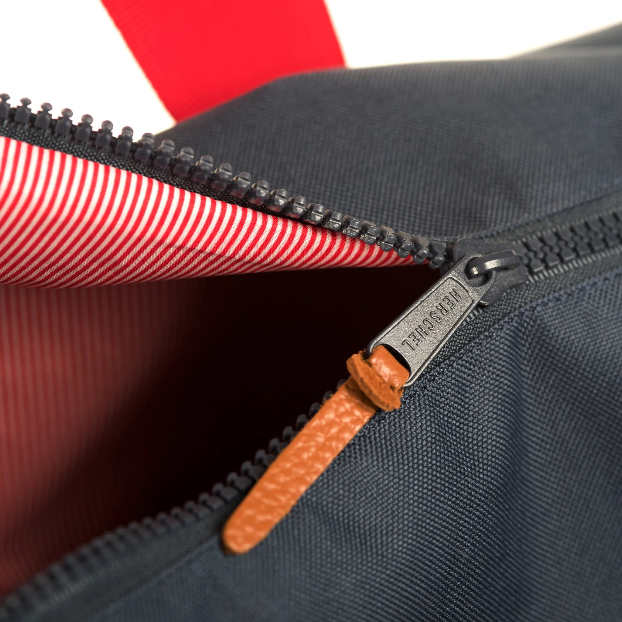 Herschel Supply Sutton Duffel Bag - Navy & Red
