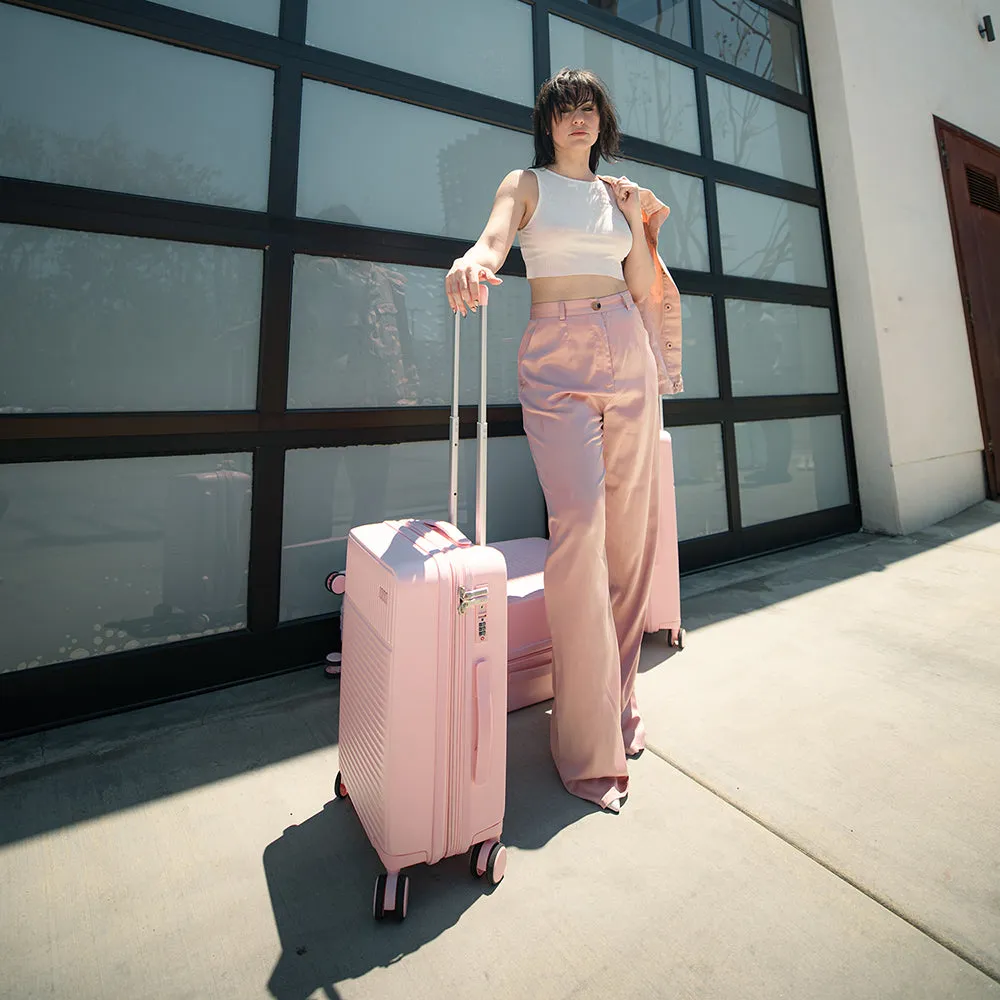 Pastel 21" Carry-on | Lightweight Luggage