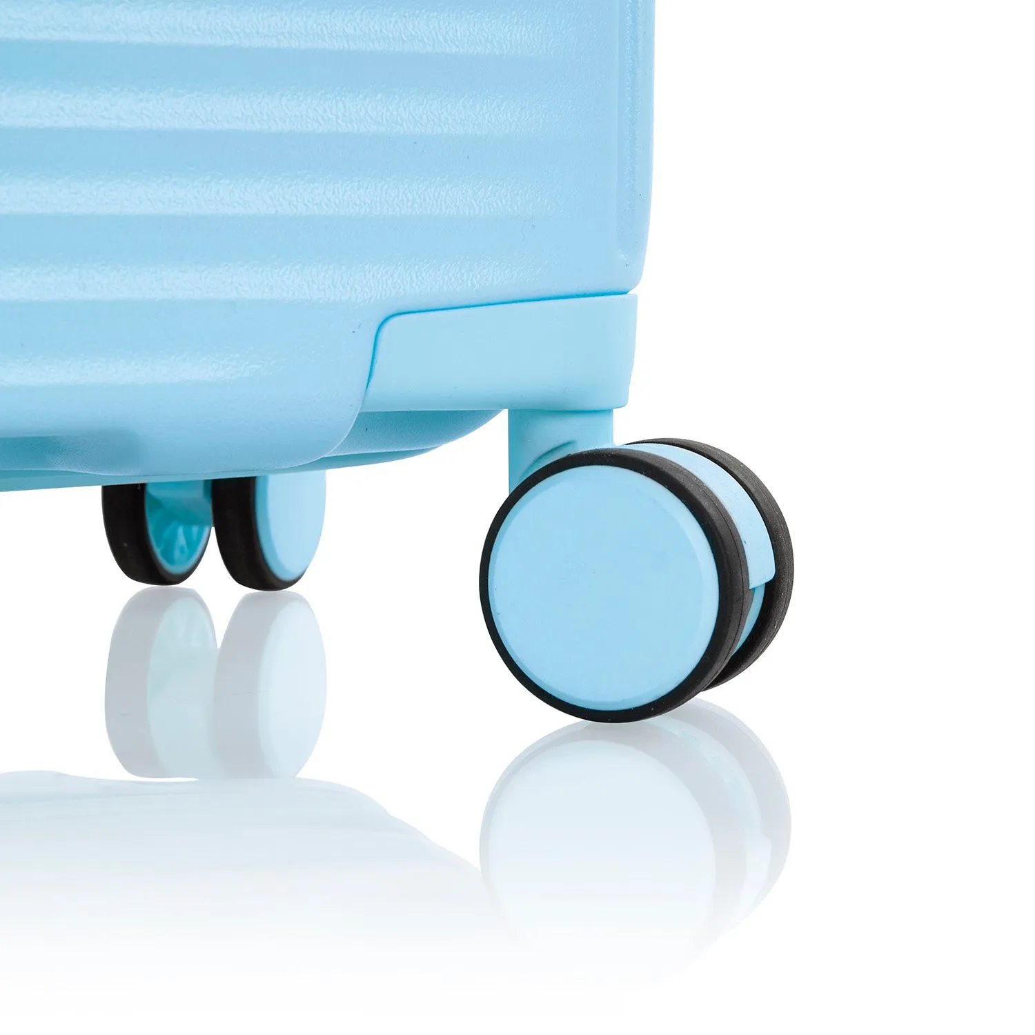 Pastel 21" Carry-on | Lightweight Luggage