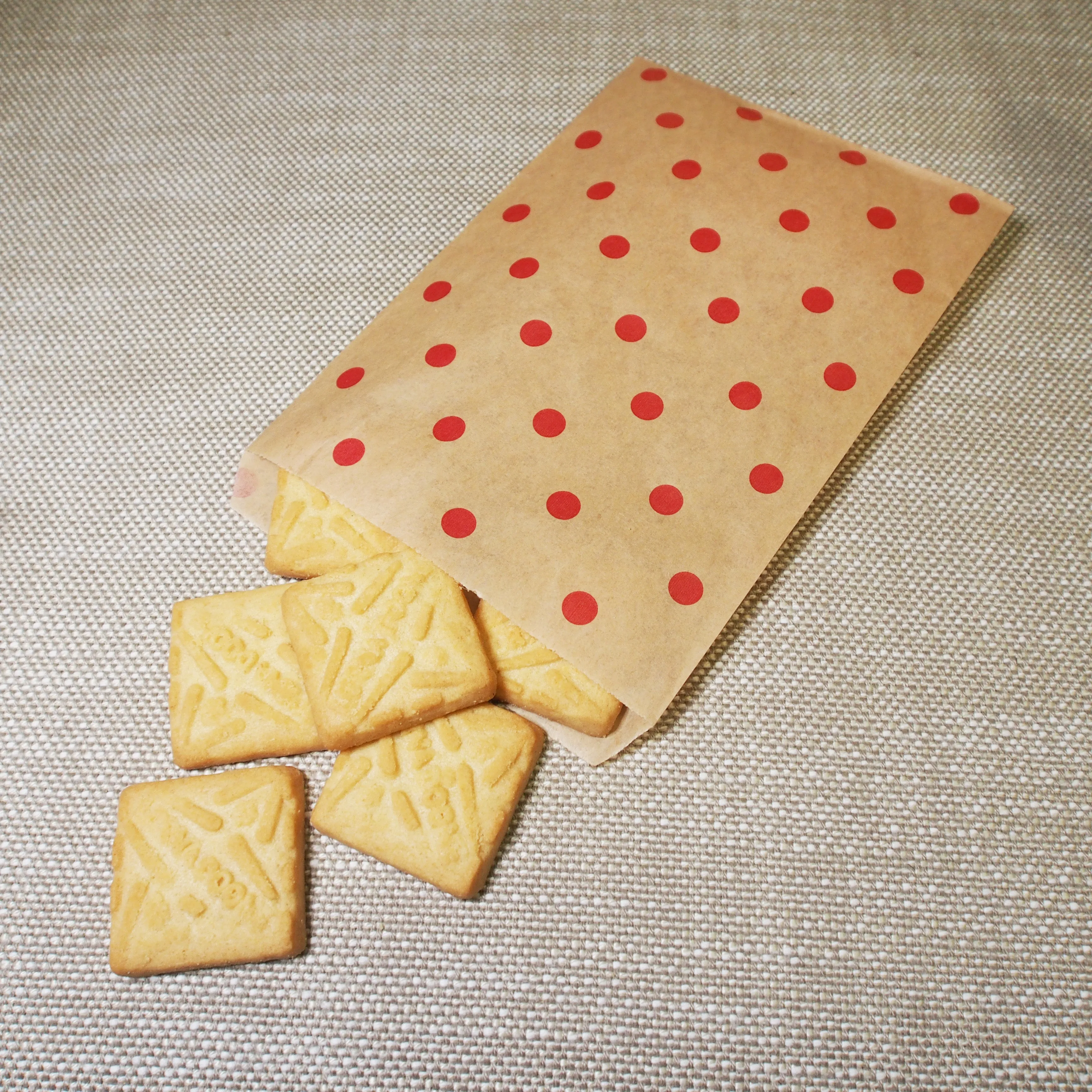 Red or White Polka Dots on Brown Flat Paper Bags -100Bags/Pack- Multiple Sizes