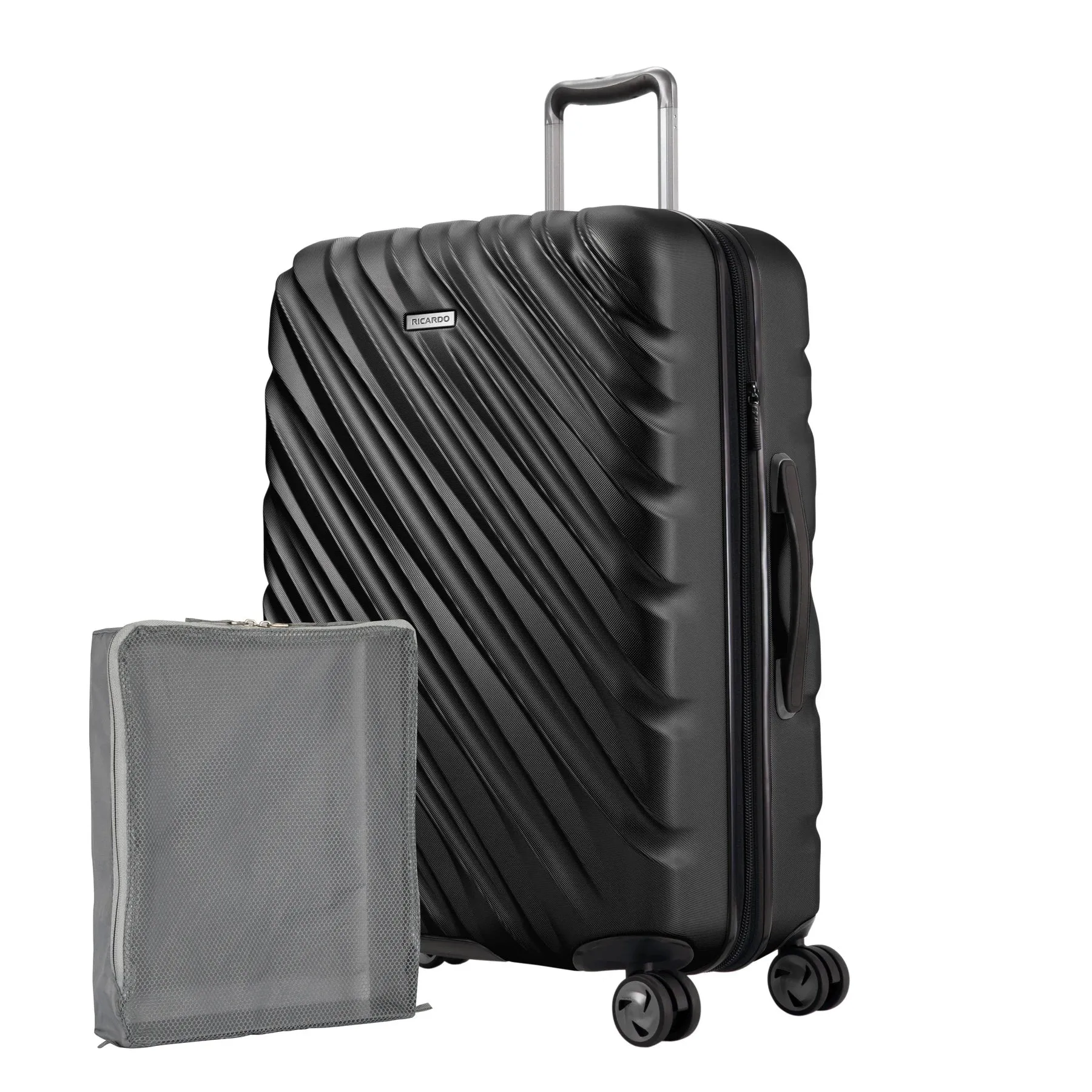 Ricardo Beverly Hills Mojave Medium Spinner Luggage