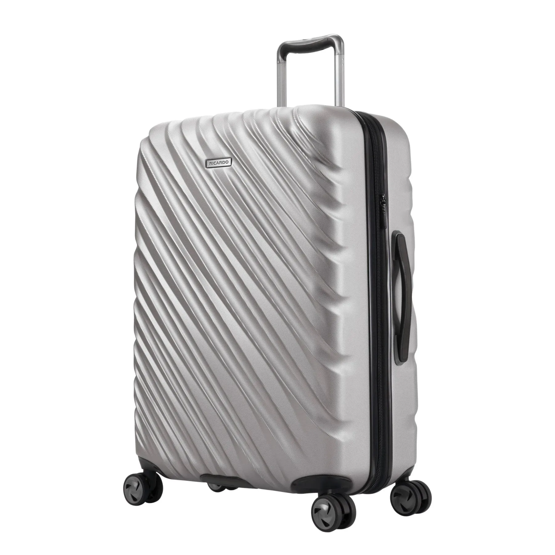 Ricardo Beverly Hills Mojave Medium Spinner Luggage