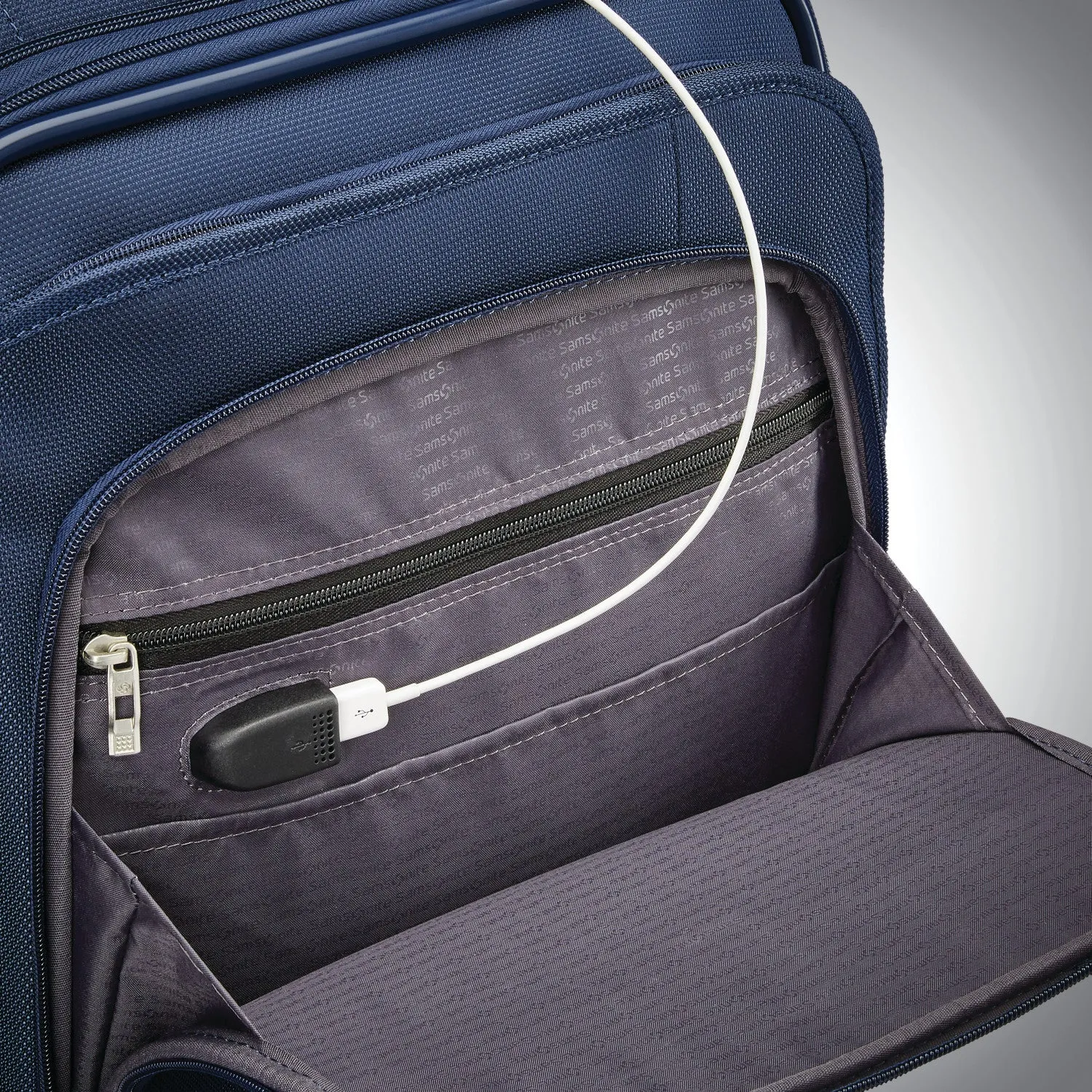 Samsonite Insignis Carry-On Expandable Spinner