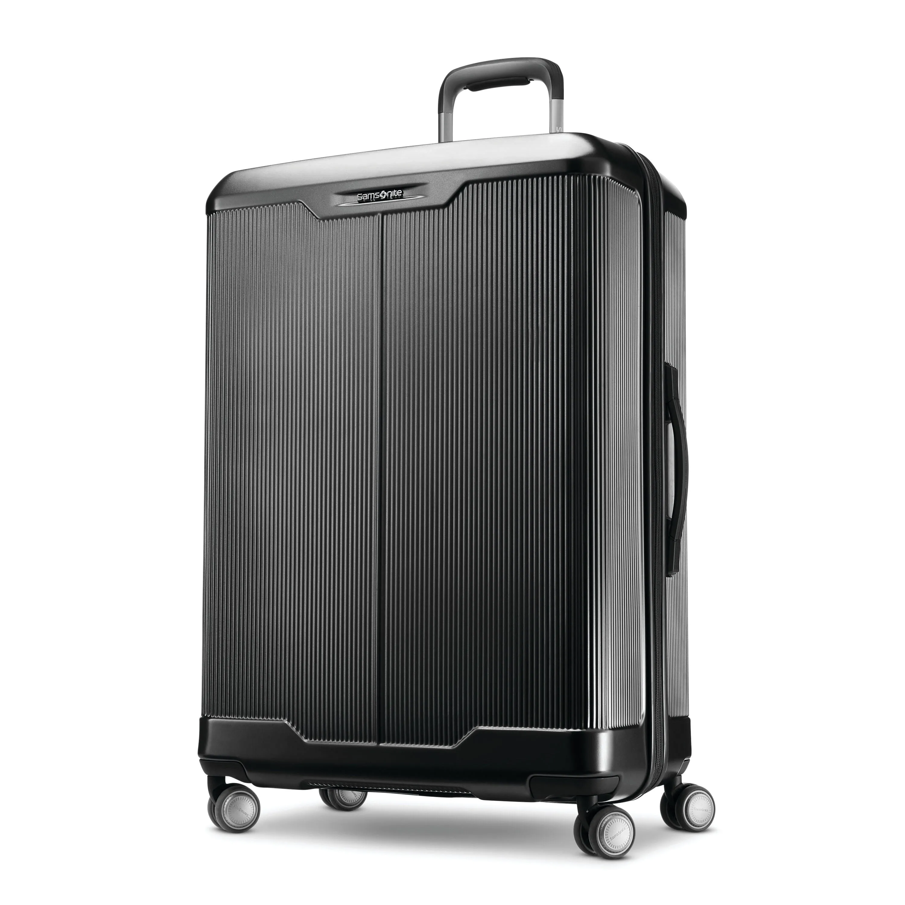 Silhouette 17 Large Hardside Spinner