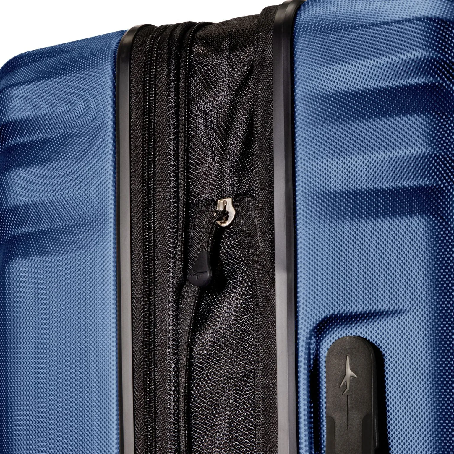 Skyway Nimbus 4.0 Medium Expandable Spinner Luggage