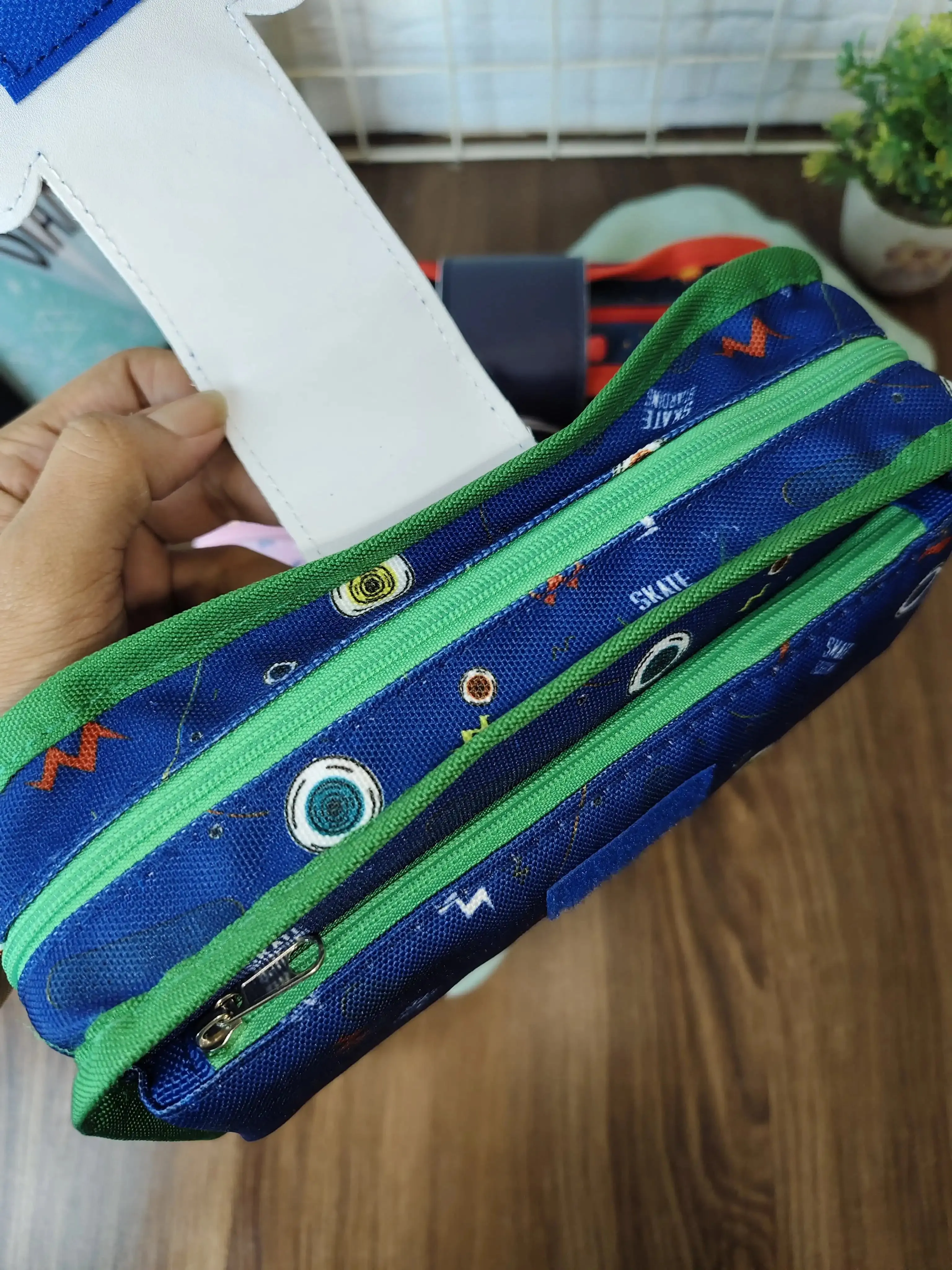 Stationery pouches