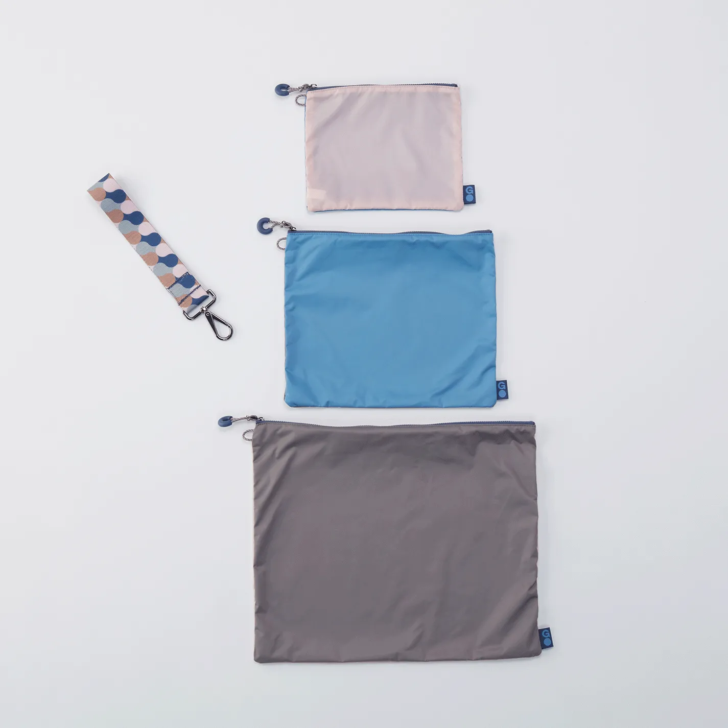 TAKE IT EASY Wristlet Set in PackLite Nylon - Poly Hue
