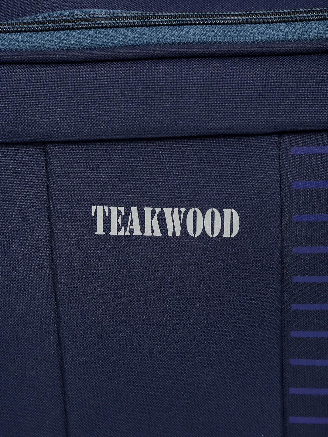 Teakwood Rolling Medium Duffel Travel Bag (Blue)