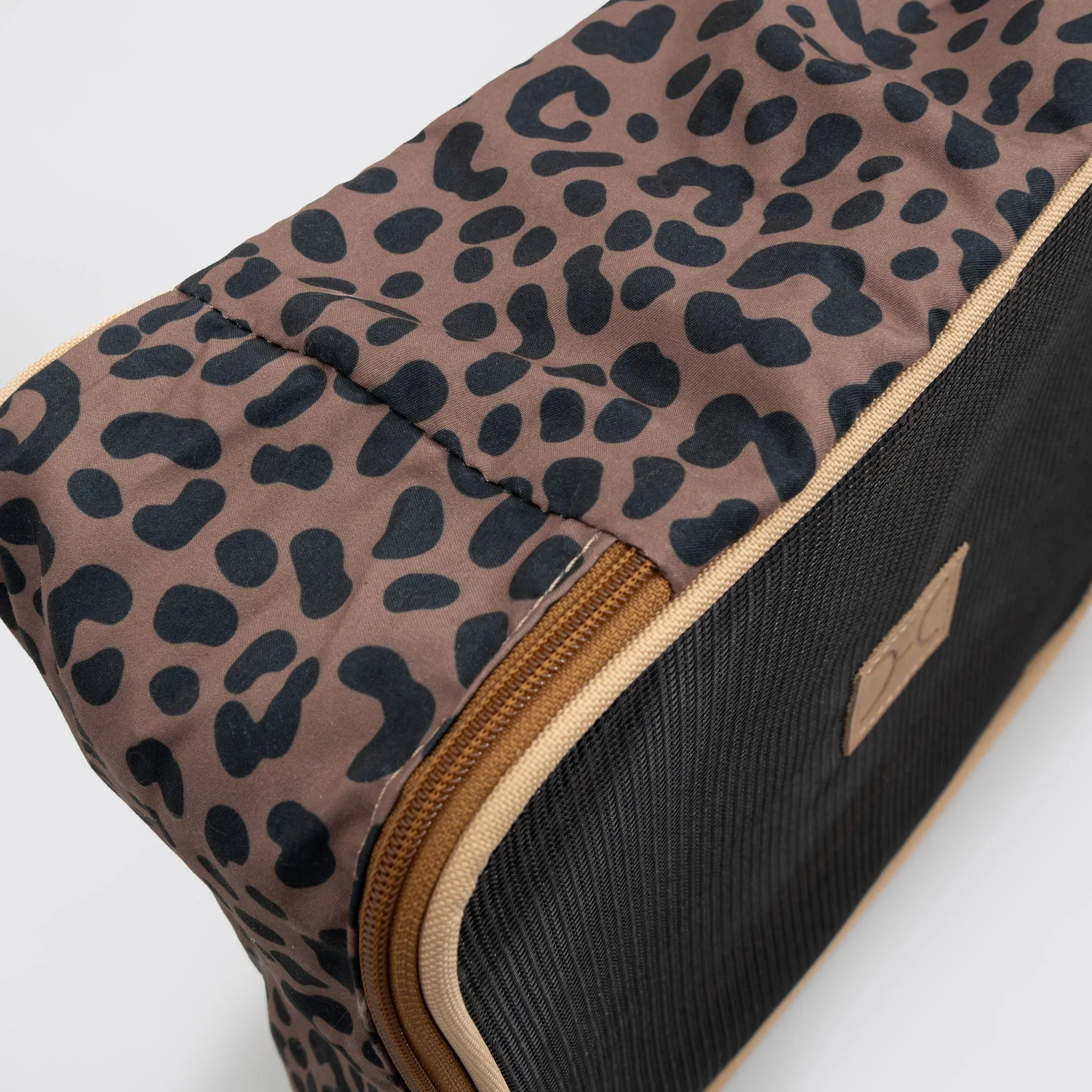 Travel Luggage Organizer Pods 6 piece set | Cheetah Coffee