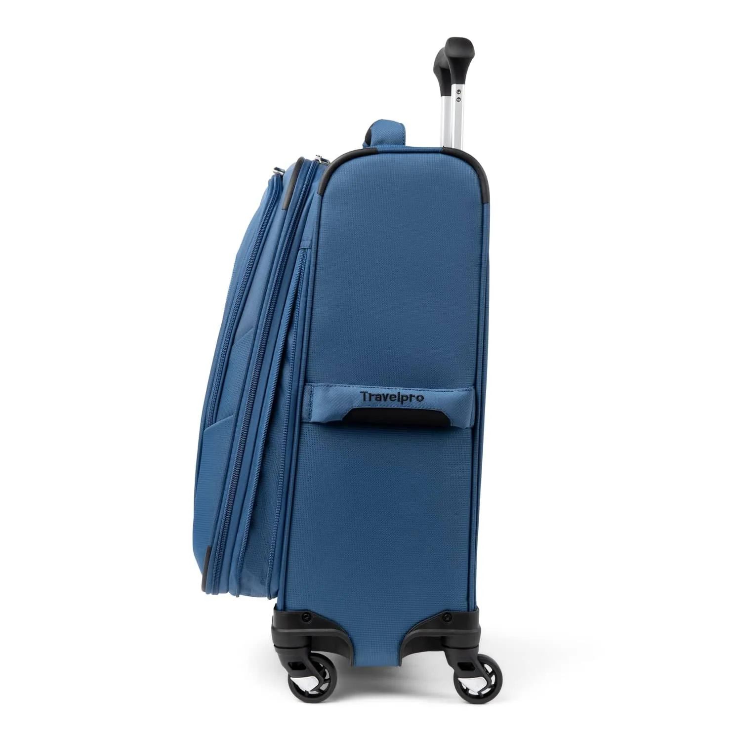 Travelpro Maxlite 5 21" Carry-On Expandable Spinner