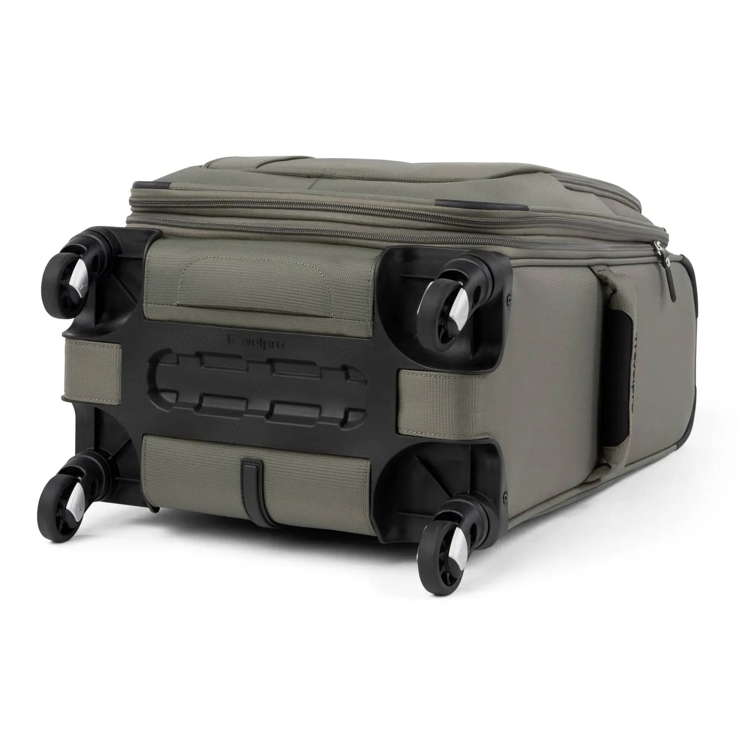 Travelpro Maxlite 5 21" Carry-On Expandable Spinner