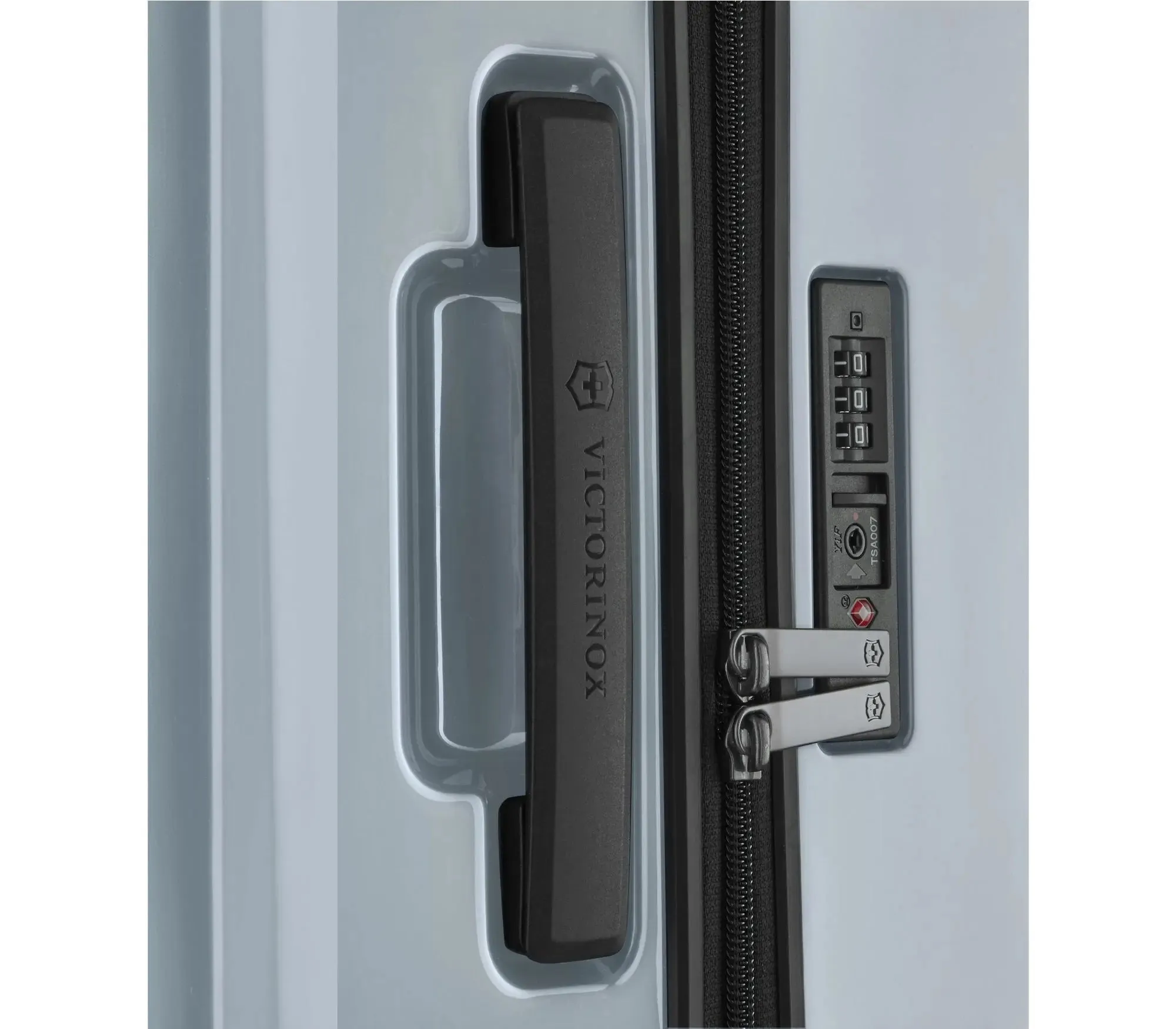 Victorinox Airox Large Hardside Case