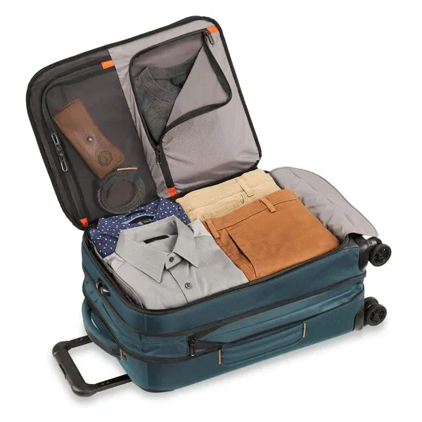 ZDX 22" Domestic Carry-On Expandable Spinner